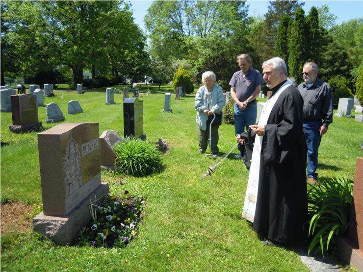 Photo 9 from Cemetery on St. Thomas Sunday