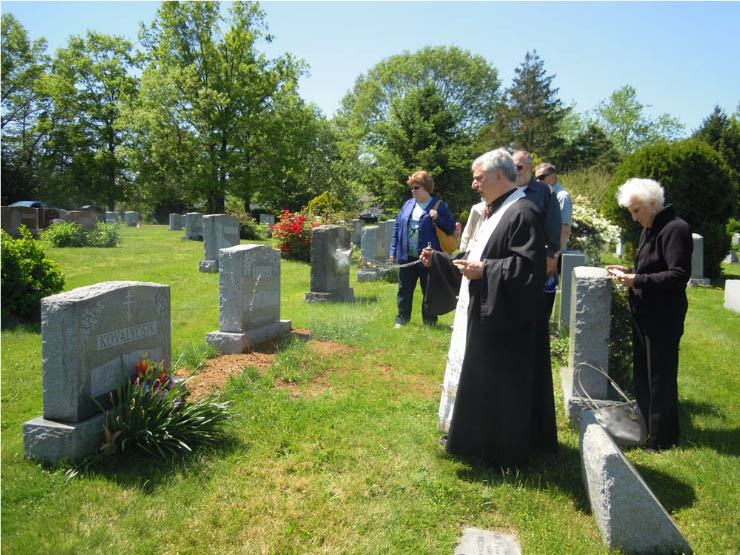 Photo 10 from Cemetery on St. Thomas Sunday