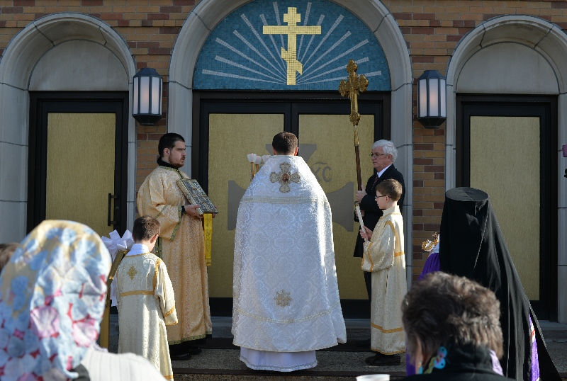 Pascha Morning .....19 from Fr. Igor, Mat. Anna and family here at St. John's