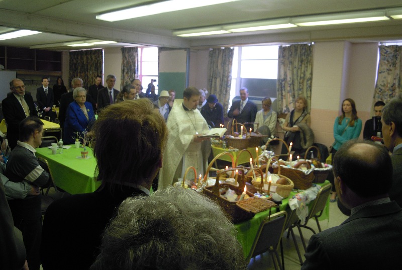 Blessing of Pascha Foods ....22 from Fr. Igor, Mat. Anna and family here at St. John's
