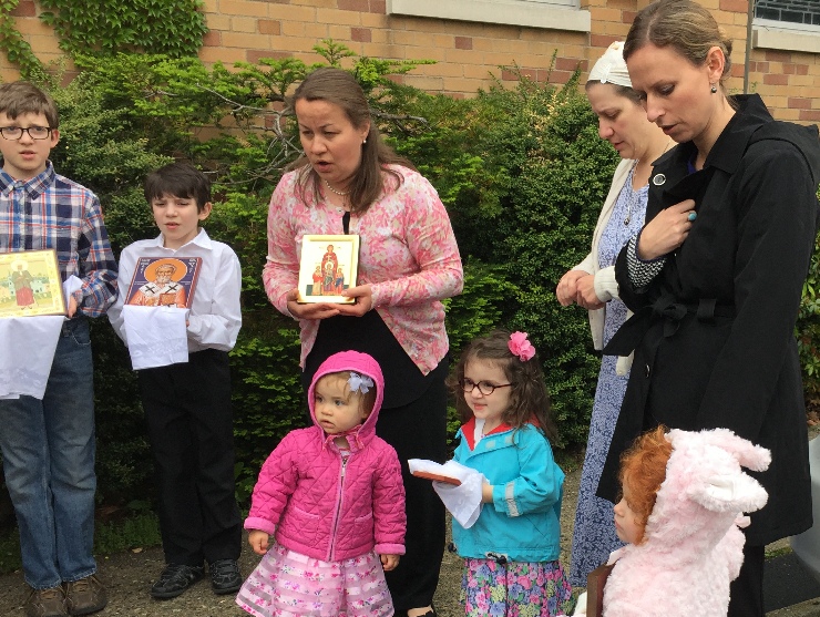 Photo 6 from Bright Monday