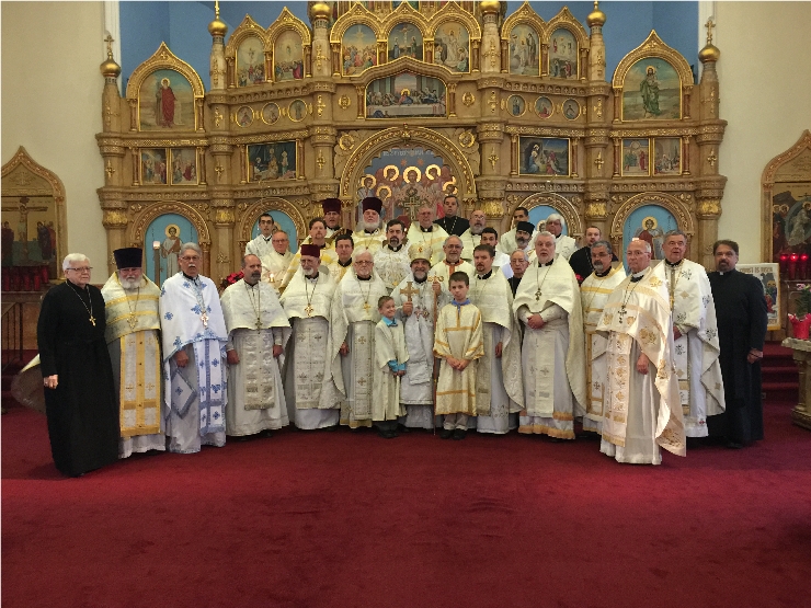 Photo 26 from Fr. Igor, Mat. Anna, Maxim and Sofia Looking Back