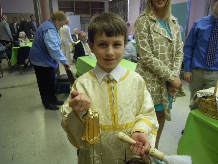 Photo 48 from Fr. Igor, Mat. Anna, Maxim and Sofia Looking Back