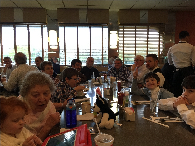 Photo 43 from Fr. Igor, Mat. Anna, Maxim and Sofia Looking Back