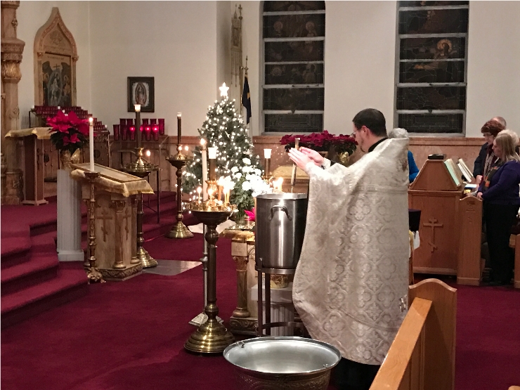 Photo 1 from Fr. Igor, Mat. Anna, Maxim and Sofia Looking Back