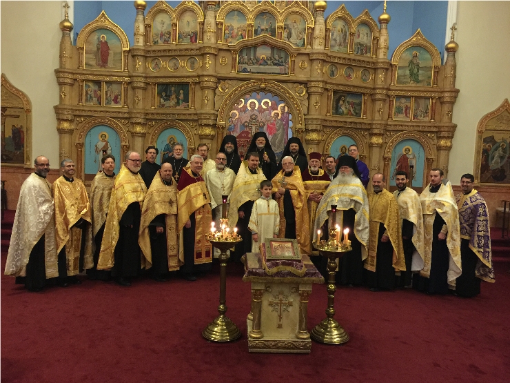 Photo 11 from Fr. Igor, Mat. Anna, Maxim and Sofia Looking Back