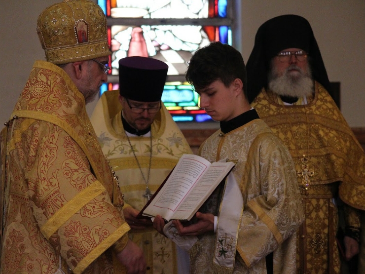 Photo 10 from Fr. Igor, Mat. Anna, Maxim and Sofia Looking Back
