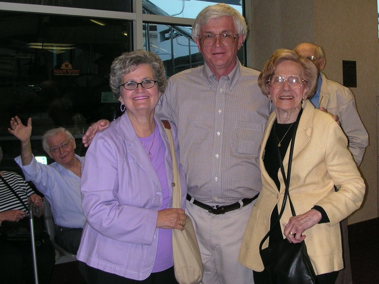 Photo 14 from Saying Good-bye to Helen